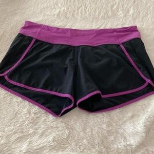 Brand: lululemon Size: 8